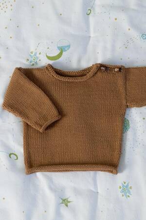 Strickset Pullover Lang Yarns CASHMERINO FOR BABIES AND MORE mit Anleitung in garnwelt-Box
