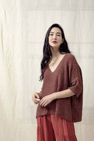 Strickset Pullover Lang Yarns KYLIE mit Anleitung in garnwelt-Box