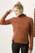 Knitting set Sweater  with knitting instructions in garnwelt box in size S