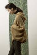 Knitting set Cape  with knitting instructions in garnwelt box