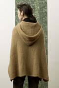 Knitting set Cape  with knitting instructions in garnwelt box