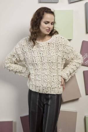 Strickset Pullover Lang Yarns YOUNG mit Anleitung in garnwelt-Box