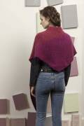 Knitting set Asymmetric triangular shawl  with knitting instructions in garnwelt box in size ca 53 x 210 cm