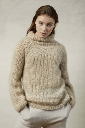 Strickset Pullover Lang Yarns MOHAIR TREND mit Anleitung in garnwelt-Box S
