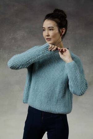 Strickset Pullover Lang Yarns MALOU LIGHT mit Anleitung in garnwelt-Box S-M