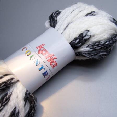 Katia Country 056 wollweiß-schwarz 50g