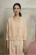 Knitting set Cardigan  with knitting instructions in garnwelt box in size S