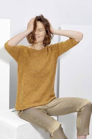 Knitting set Sweater  with knitting instructions in garnwelt box