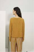 Knitting set Raglan sweater  with knitting instructions in garnwelt box