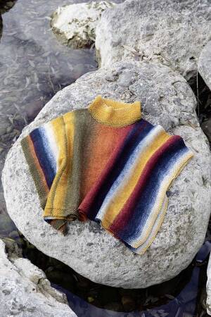 Strickset Poncho Lang Yarns MERINO  DÉGRADÉ mit Anleitung in garnwelt-Box