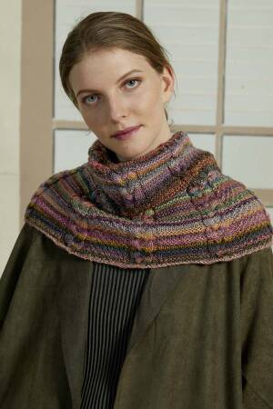 Knitting set Cowl  with knitting instructions in garnwelt box