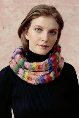 Strickset Loop Lang Yarns CLOUD mit Anleitung in garnwelt-Box ca 35 x 70 cm