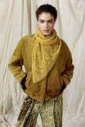 Knitting set Triangular shawl CASHMERE DREAMS with knitting instructions in garnwelt box in size ca 90 x 126 cm