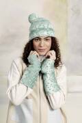 Knitting set Hat  with knitting instructions in garnwelt box in size DG