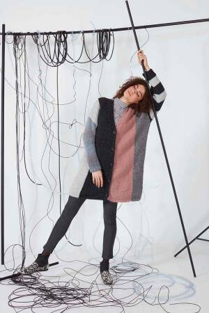 Strickset Cardigan Lang Yarns MALOU LIGHT / MALOU LIGHT COLOR mit Anleitung in garnwelt-Box
