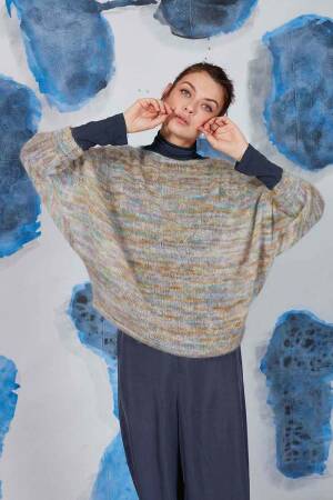 Knitting set Sweater  with knitting instructions in garnwelt box