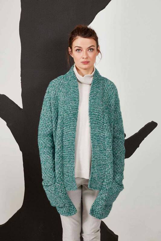 Strickset Jacke KRIS mit Anleitung in garnwelt-Box in Gre S-M