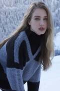 Strickset Sweater WAD WOOLADDICTS HONOR SNOW ANGEL mit Anleitung in garnwelt-Box S-M