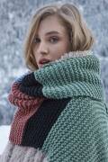 Knitting set Shawl GLORY with knitting instructions in garnwelt box in size ca 38 x 210 cm