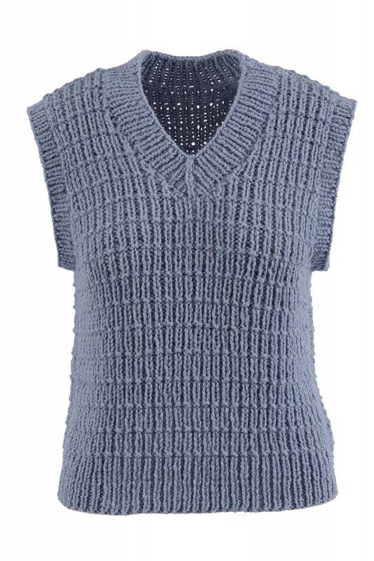 Knitting set Slipover  with knitting instructions in garnwelt box in size S