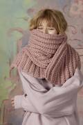 Strickset Shawl WAD WOOLADDICTS FIRE BE BLESSED mit Anleitung in garnwelt-Box ca 41 x 180 cm