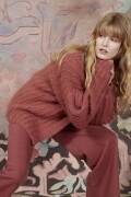 Strickset Cardigan WAD WOOLADDICTS HONOR HUGE HONOR mit Anleitung in garnwelt-Box