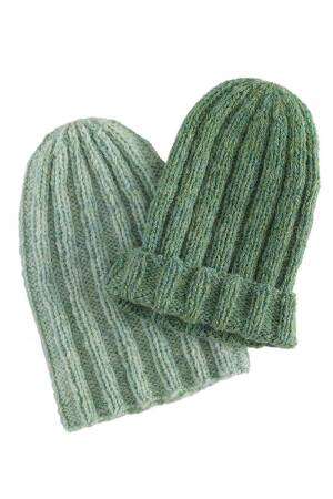 Strickset Hat WAD WOOLADDICTS RESPECT GLITZY GREEN mit Anleitung in garnwelt-Box DG