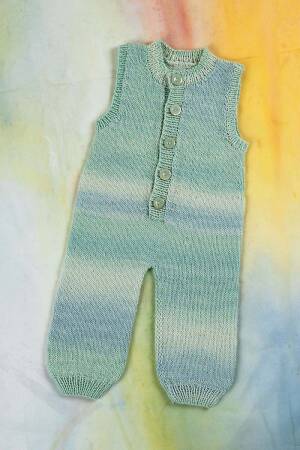 Strickset Overall Lang Yarns MERINO  BEBE COLOR mit Anleitung in garnwelt-Box
