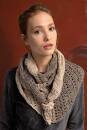 Strickset Dreiecktuch Lang Yarns NOBLE CASHMERE mit Anleitung in garnwelt-Box