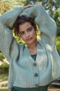 Strickset Cardigan WAD WOOLADDICTS HAPPINESS WILD-AND-FREE mit Anleitung in garnwelt-Box S-M