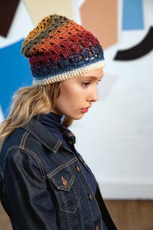 Knitting set Hat MERINO+ COLOR with knitting instructions in garnwelt box in size DG