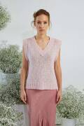 Knitting set Vest  with knitting instructions in garnwelt box in size S
