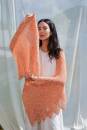 Strickset Schultertuch Lang Yarns LOTUS mit Anleitung in garnwelt-Box