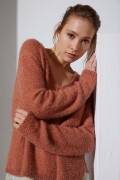Strickset Pullover Lang Yarns AURA mit Anleitung in garnwelt-Box