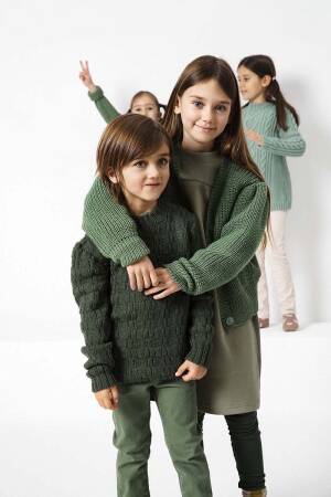Strickset Pullover Lang Yarns ATLANTIS mit Anleitung in garnwelt-Box