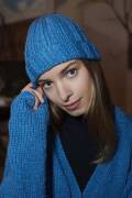 Knitting set Hat  with knitting instructions in garnwelt box in size DG