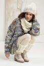 Knitting set Bobble hat  with knitting instructions in garnwelt box
