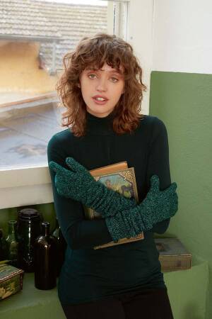 Strickset Lange Fingerhandschuhe Lang Yarns MERINO  LACELAME mit Anleitung in garnwelt-Box one size