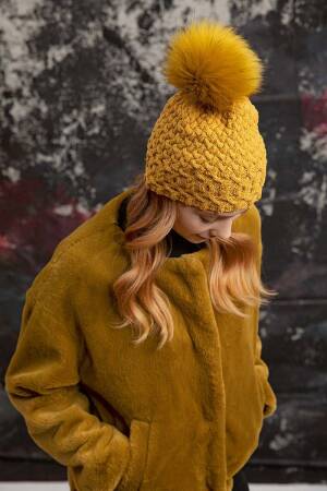 Knitting set Hat MERINO 150 with knitting instructions in garnwelt box