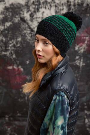 Knitting set Hat MERINO 120 with knitting instructions in garnwelt box in size DG