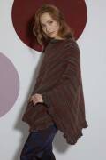Strickset Cape Lang Yarns REINA mit Anleitung in garnwelt-Box ca 57 x 82 cm