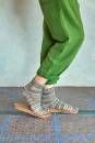 Knitting set Socks FOOTPRINTS with knitting instructions in garnwelt box in size 36-39
