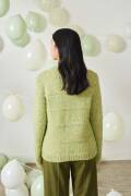 Strickset Pullover Lang Yarns YOKO DELIA mit Anleitung in garnwelt-Box S