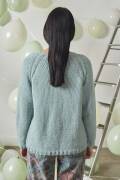 Knitting set Sweater LAMBSWOOL with knitting instructions in garnwelt box