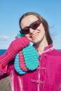 Strickset Mittens WAD WOOLADDICTS GLORY SACRED SALT mit Anleitung in garnwelt-Box