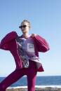 Strickset Cardigan WAD WOOLADDICTS HONESTY MAKE WAVES mit Anleitung in garnwelt-Box