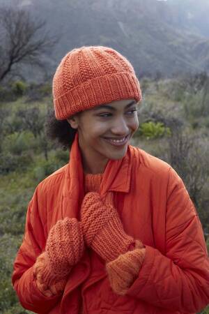Strickset Hat WAD WOOLADDICTS GLORY STEPPINGSTONES mit Anleitung in garnwelt-Box
