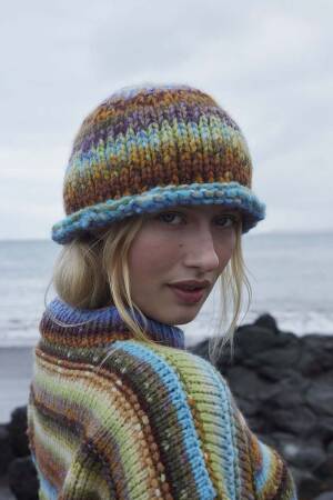 Strickset Hat WAD WOOLADDICTS MYSTERY CHOOSE LOVE mit Anleitung in garnwelt-Box one size