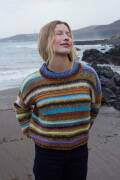 Knitting set Sweater MYSTERY with knitting instructions in garnwelt box in size S