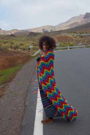Strickset Decke Lang Yarns Poseidon GERALDINE mit Anleitung in garnwelt-Box ca 120 x 140 cm